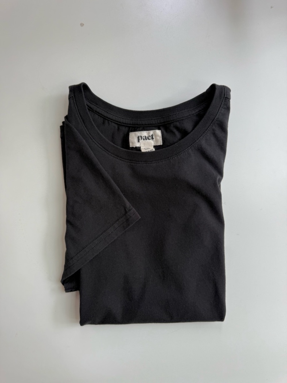 Pact Black Short Sleeve T-Shirt Crew Neck Women’s SMALL Organic Cotton